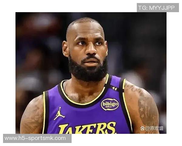 湖人球迷怒斥詹姆斯表现不佳直言其无法跻身历史前五行列 湖人球迷怒斥詹姆斯表现不佳直言其无法跻身历史前五行列